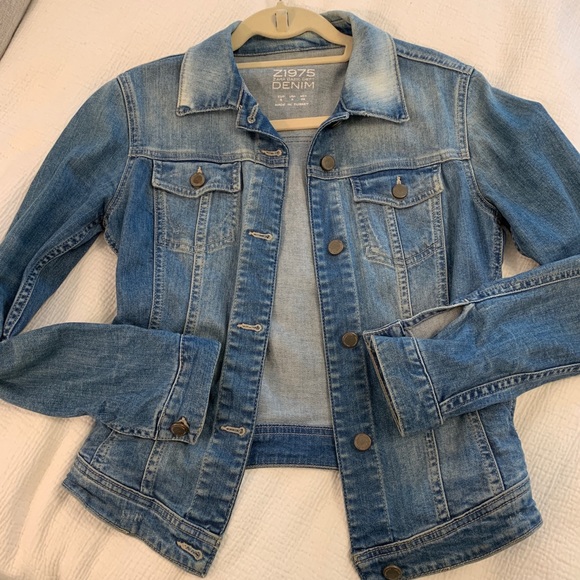 Zara denim jacket - Picture 3 of 4